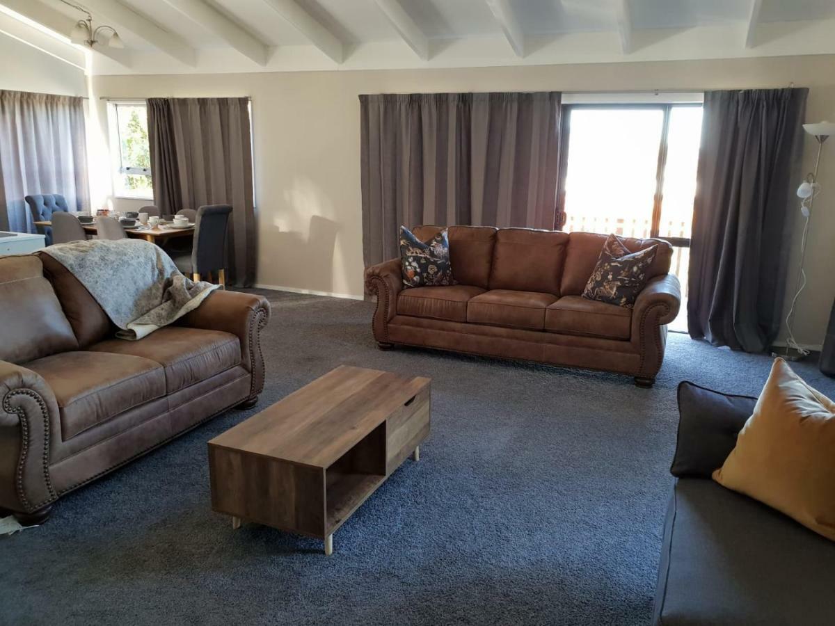 B, D & D Bed And Breakfast Taupo Eksteriør bilde